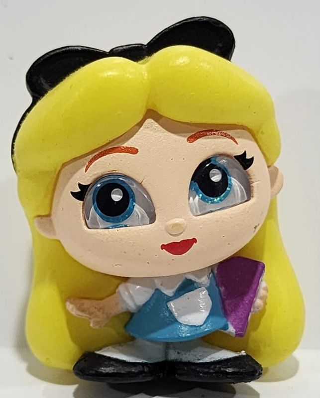Alice Academy Lockers Disney Doorables