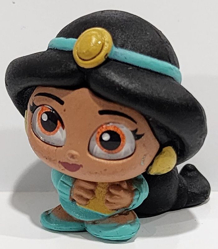 Jasmine Academy Lockers Disney Doorables
