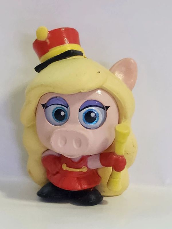 Miss Piggy Academy Disney Doorables