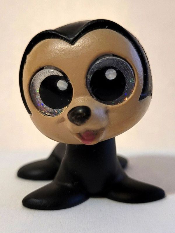 Salty Seal Lets Go Disney Doorables