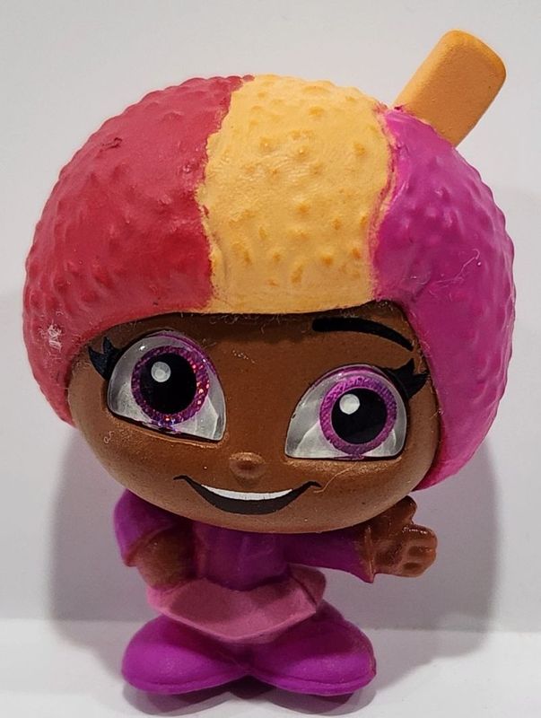 Snowanna Rainbeau Series 8 Disney Doorables
