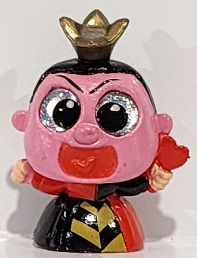 Queen of Hearts Villains Collection Peek Disney Doorables